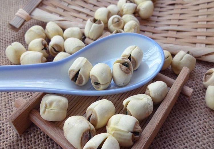 Handmade White Lotus Seeds without Core